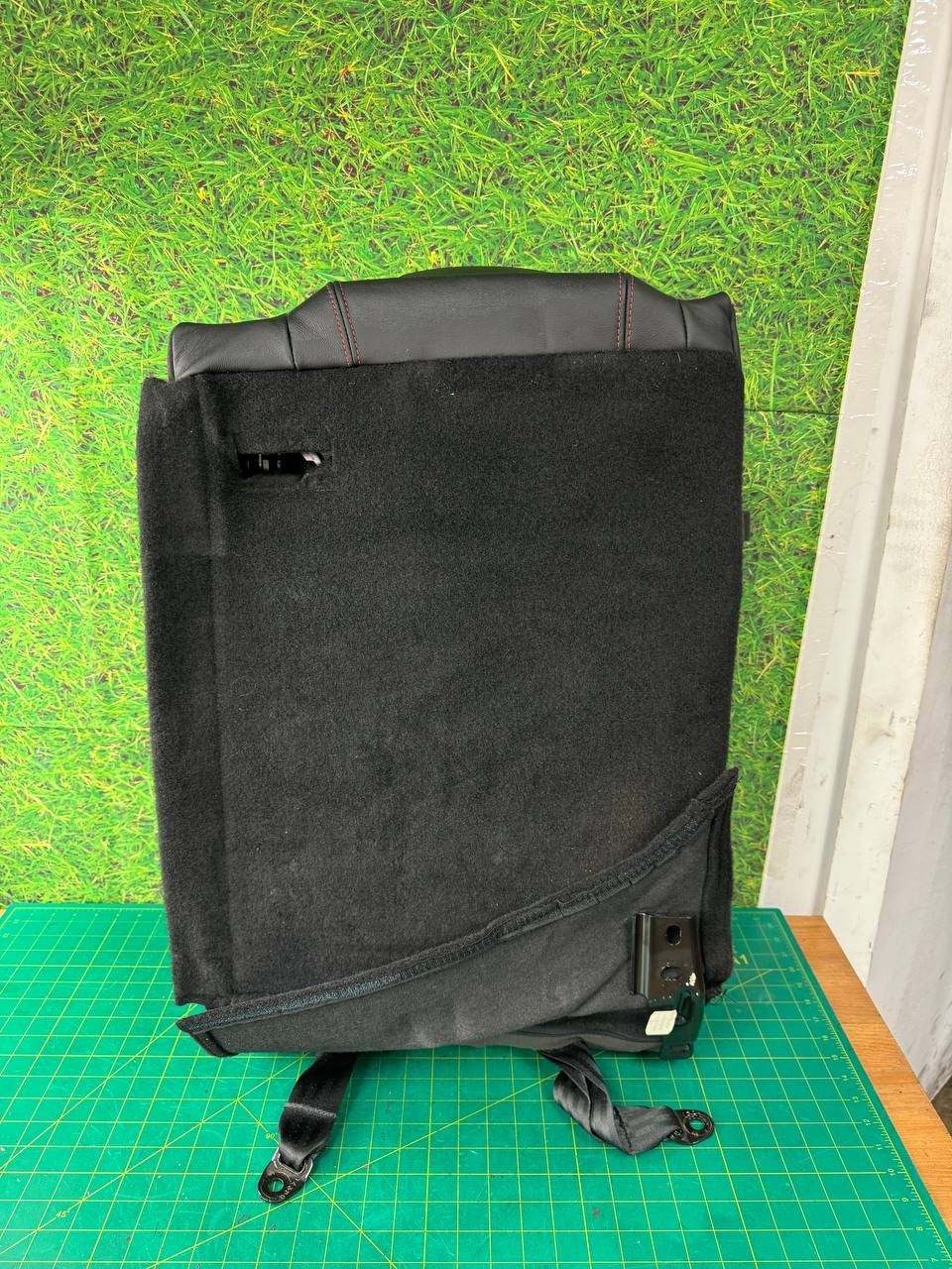14-17 Maserati Ghibli Rear Right Passenger Side Top Upper Seat Cushion OEM