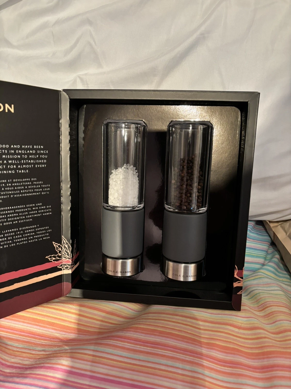 Cole & Mason smart Regent Concrete salt & paper mill set grey new. Great gift.