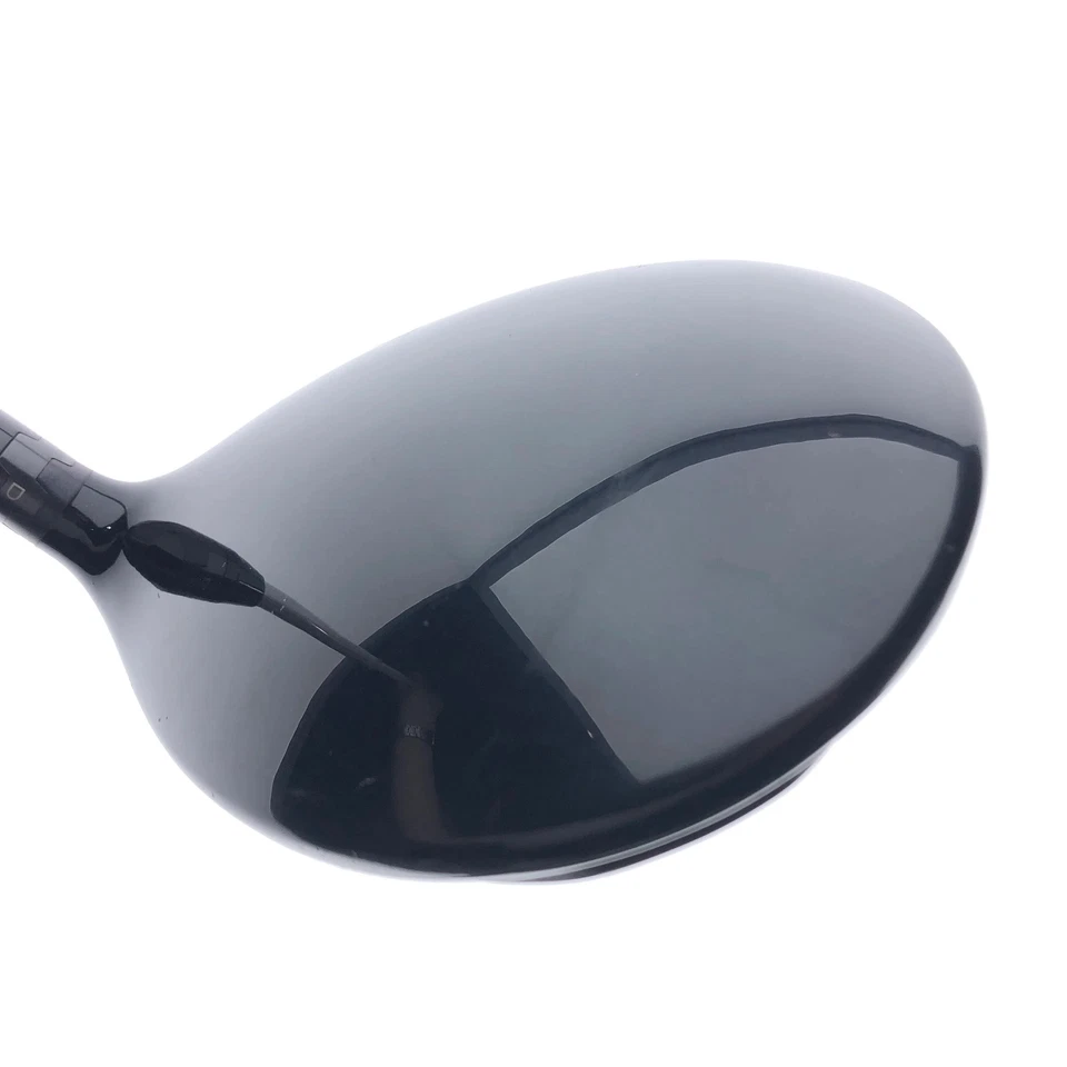 Used Titleist 915 D2 Driver / 9.5 Degrees / Stiff Flex - Image 4 of 4