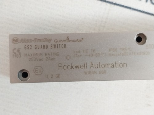 Allen-Bradley 440N-H02047 Guard Master Explosion Proof Switch 250vac 2aac - Picture 5 of 16