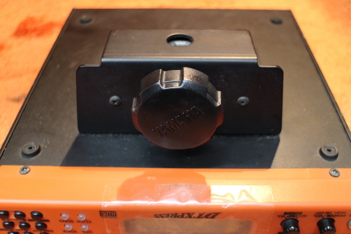 USED YAMAHA DTXPRESS Electronic Drum Trigger Module from