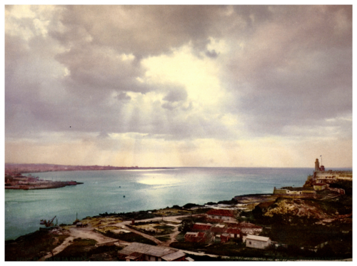 Cuba, La Havane, coucher de soleil du château de Cabanas imprimé photochrome vintage par Detroit Ph - Photo 1/2