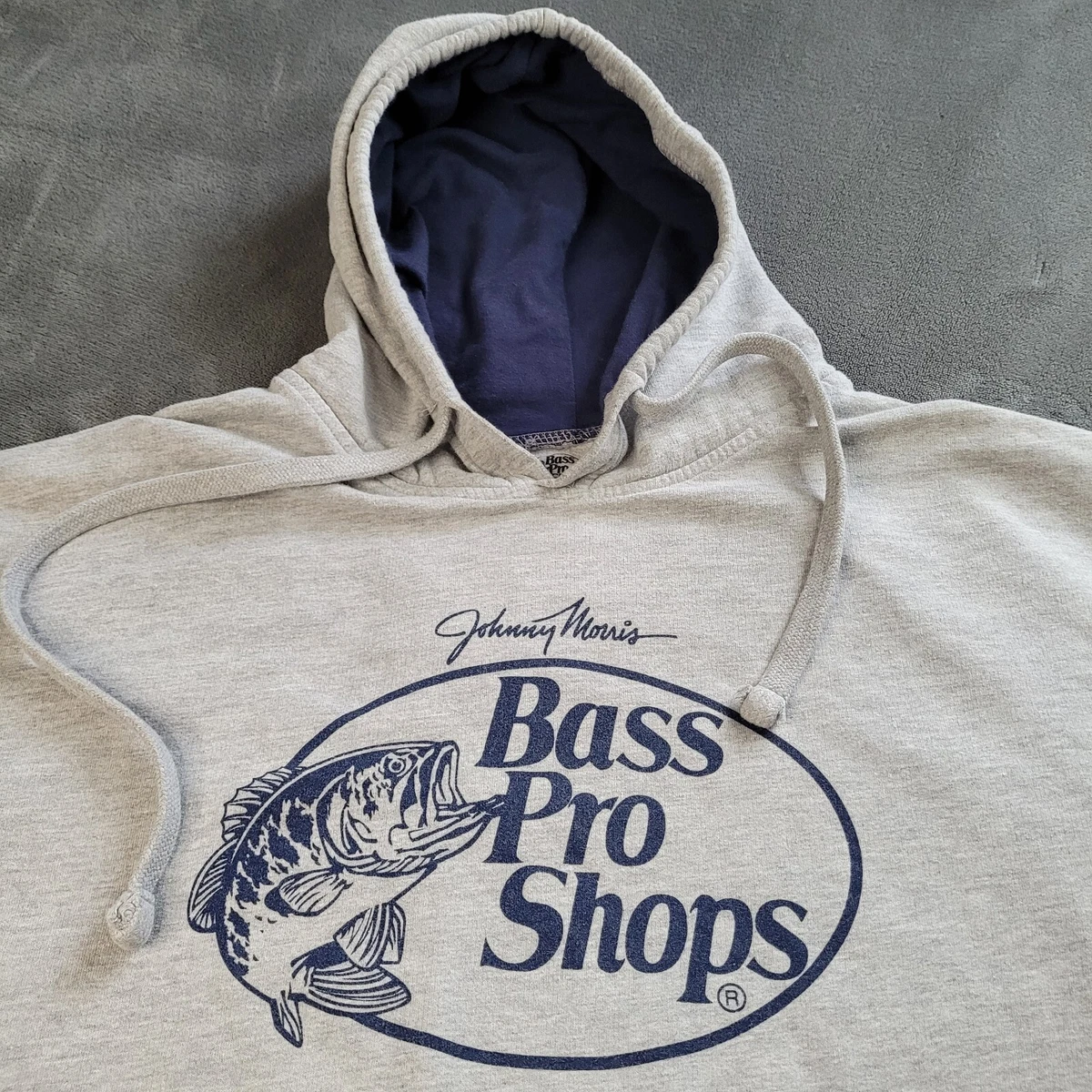 Bass Pro Shops Grey Hooded Sweatshirt Fishing Fleece Hoodie Medium Pockets