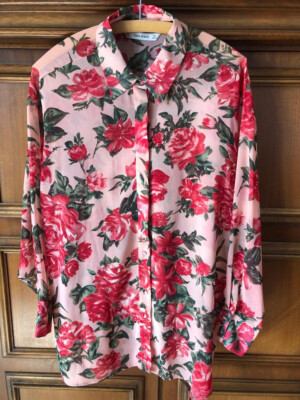 Zara Basic Long-Bluse leicht, festlich, altrosé, Blumen rot (grün), Gr. L, Neu