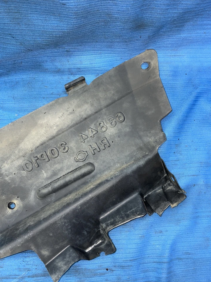 90-96 Nissan 300zx Z32 Guardabarros Forro Derecho Protector contra Salpicaduras Pasajero Delantero Fabricante de Equipo Original Foto 3 de 4