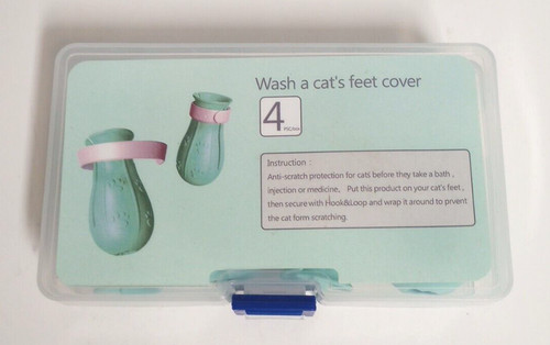 Wash A Cat's Feet Covers for Paws to Prevent Scratching During Baths Medication