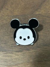 2015 - Mickey Mouse - Tsum Tsum - Series 1 Mystery Disney Pin 108001