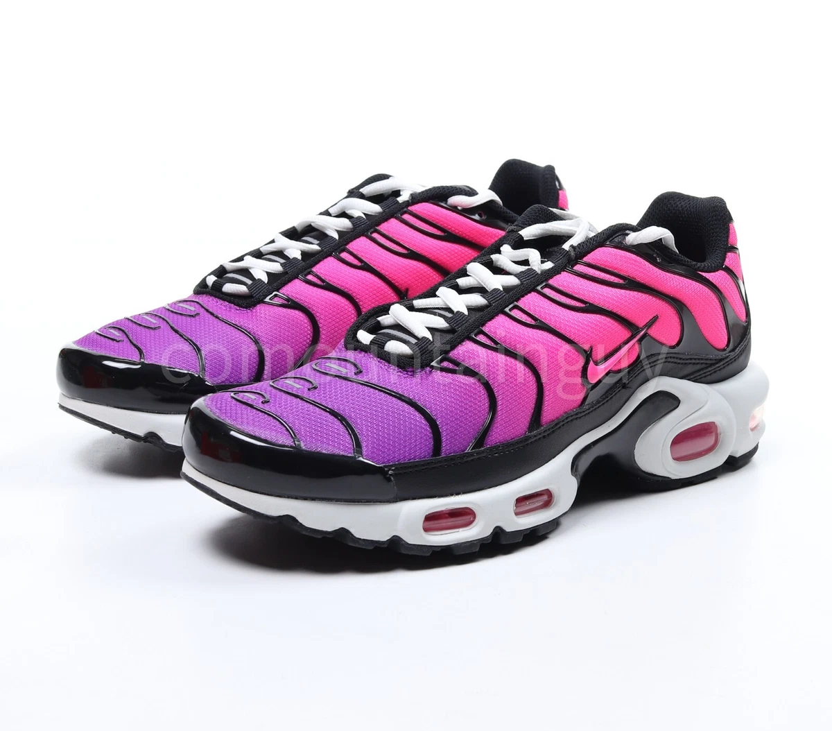 Nike Women's Air Max Plus Purple/Hyper Pink/Black DZ3670-500 Size 9 |