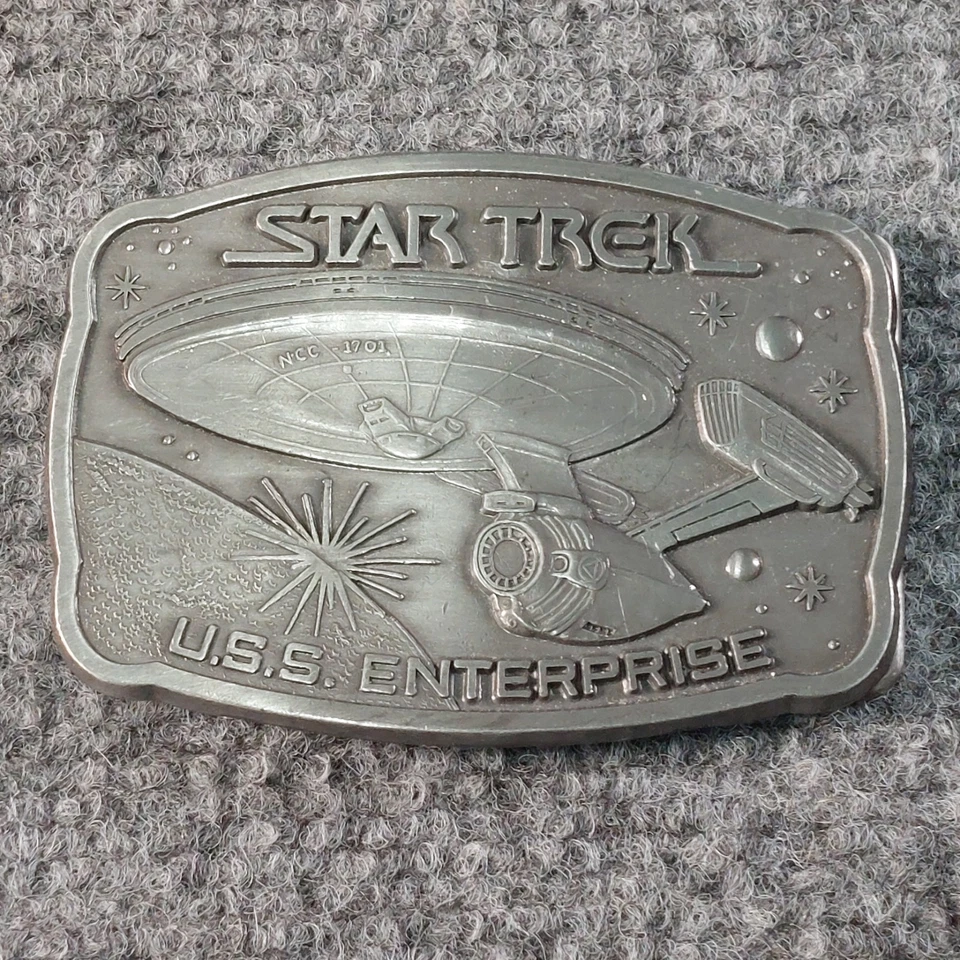 Hebilla de cinturón vintage 1983 Star Trek USS Enterprise antigua Nueva Inglaterra como nueva con correo Foto 2 de 4