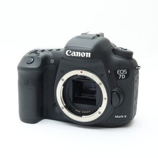 Canon EOS 7D Mark II 20.2MP Digital SLR Camera Body #279
