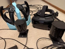 Valve Index VR Headset Kit - Used, Working. Full kit, 2 controllers, 2 sensors