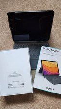 Mint iPad Air 5th Gen 256GB Starlight Wi-Fi Tablet Bundled w. Case  Keyboard