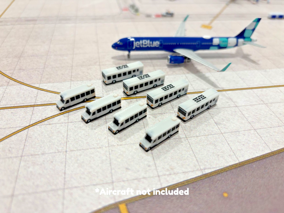 1:400 Model Airport Accessories - 8 Piece Airport Shuttle Bus Set