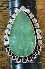 21426. Size 8 Faceted Emerald Handmade Ethnic 925 Silver Women's Ring