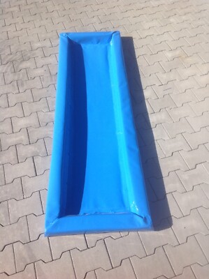 Wassergraben 2,0 mtr. x 0,6 mtr. aus LKW Plane Hellblau.