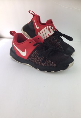 nike hustle quick red