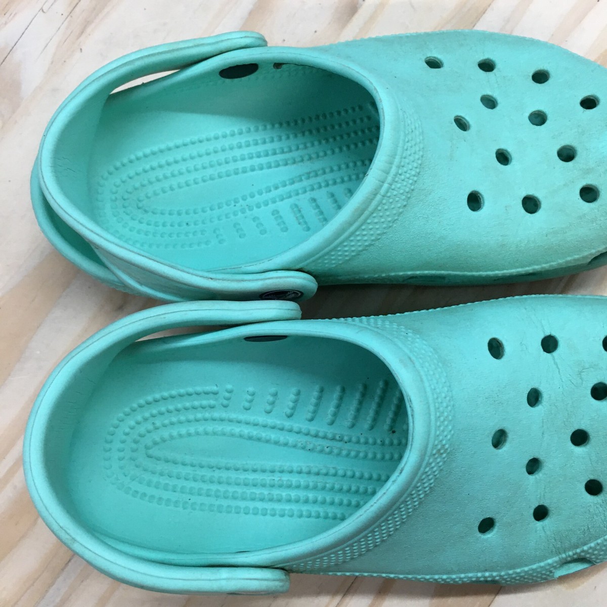 Crocs Shoes Mens 4 Womens 6 Classic Clogs Teal Blue Rubber 