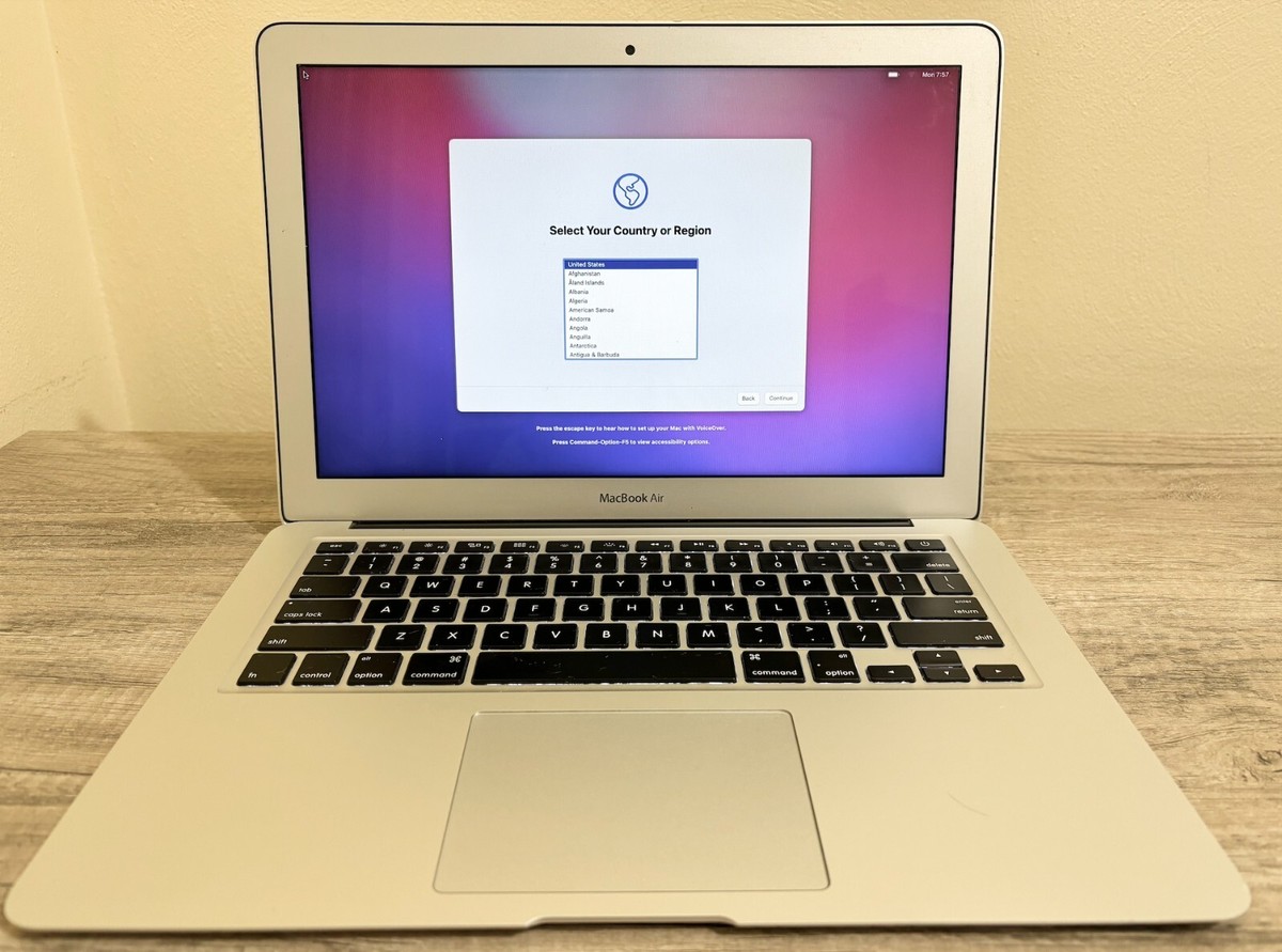 Apple MacBook Air 13