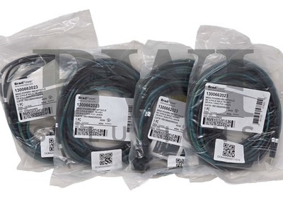 SEALED Woodhead BradPower 1300662023 3P Male Receptacle 1R3106A83M020G Lot of 4