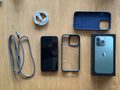 Apple iPhone 13 Pro A2638 - 128GB - Alpingrün (Ohne Simlock) (Dual-SIM)