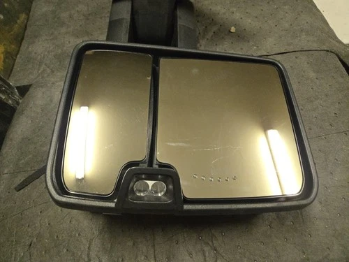 GM 2016-2019 Truck Passenger Door Side Mirror  84691679. 