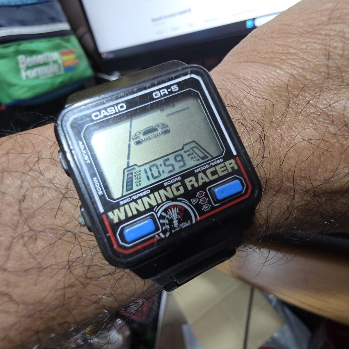 Casio GR-5 Winning Racer Module 687 Japan Made Vintage Game Watch