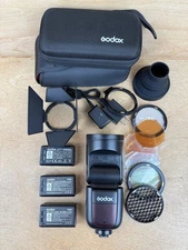 Godox V1-C Black Li-on TTL On-Camera Round Flash Speedlight Canon 3 Batteries