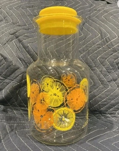 Vintage Pyrex 2 Qt Glass Juice Pitcher Carafe Orange Lemon #3520 With Yellow Lid