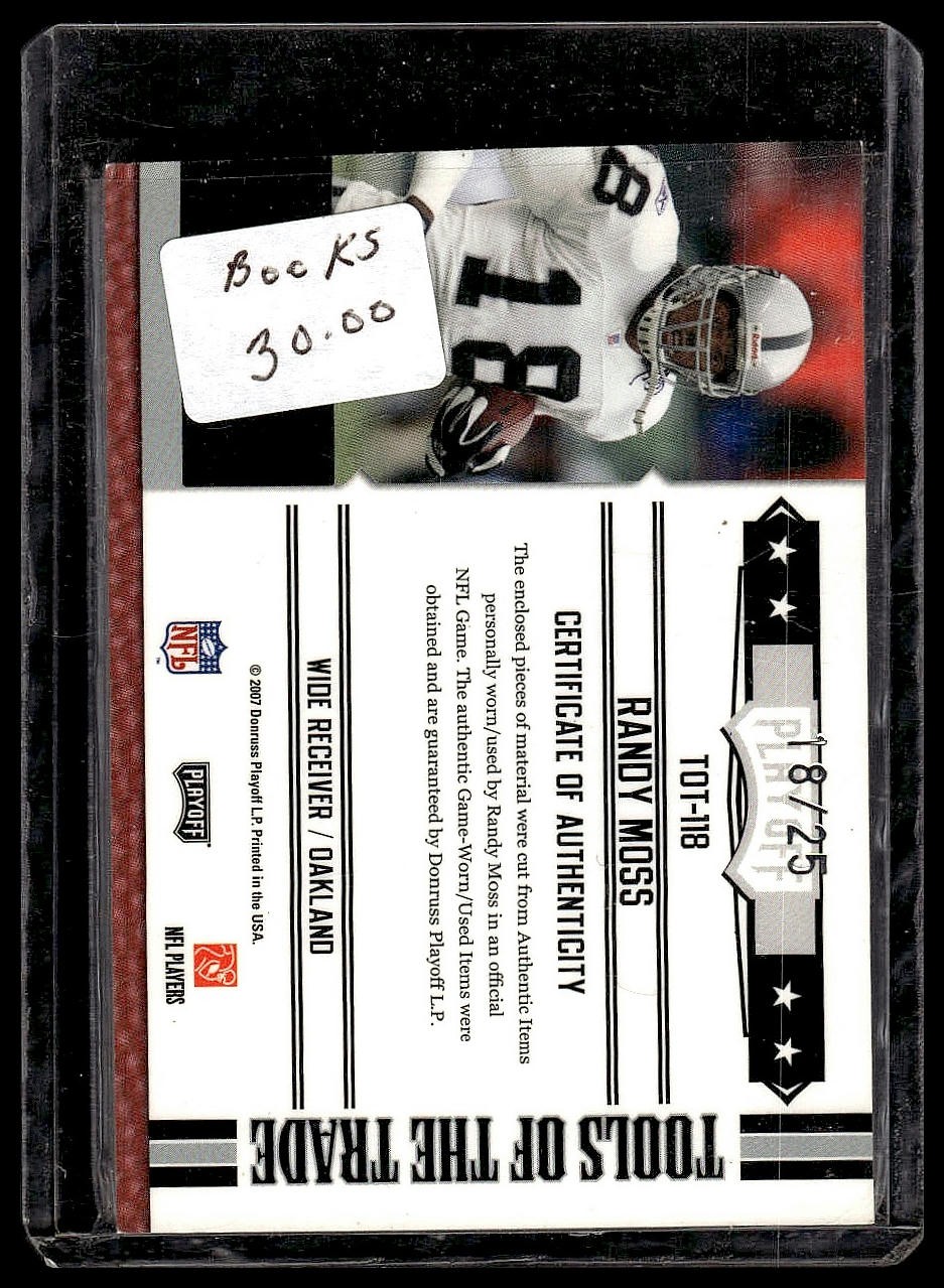 2007 Playoff Absolute Memorabilia/25 / Randy Moss GAME-USED JERSEY PATCH /25 view 2