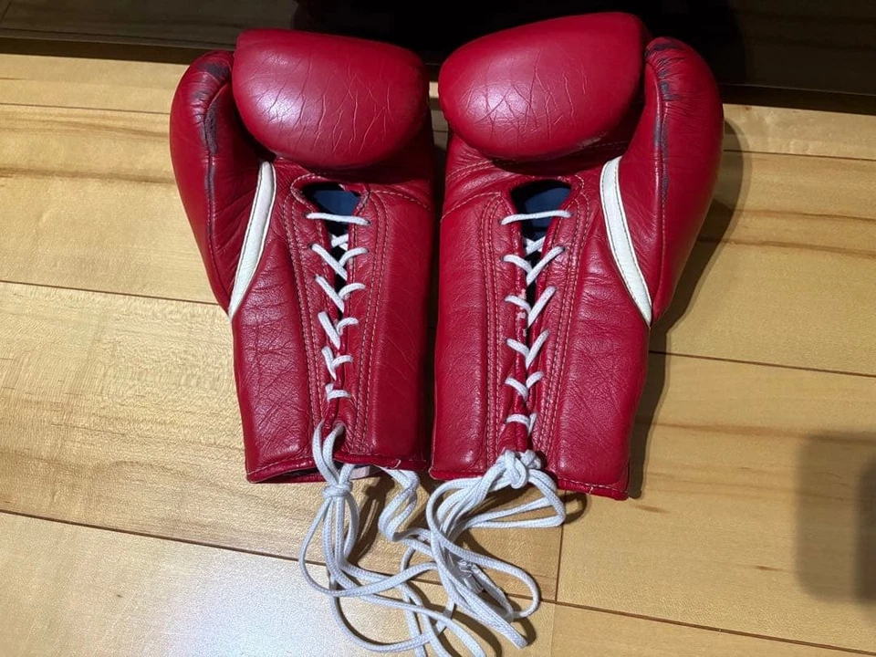 Guantes de Boxeo Winning 12oz MS-400 Rojo Con Cordones Profesionales Usados Genuinos JAPÓN Foto 2 de 4