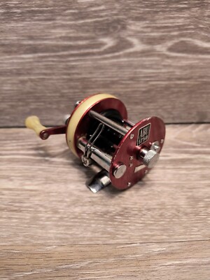 アブ　ambassador　1750A Abu Garcia Ambassadeur 1750A Baitcasting Fishing Reel