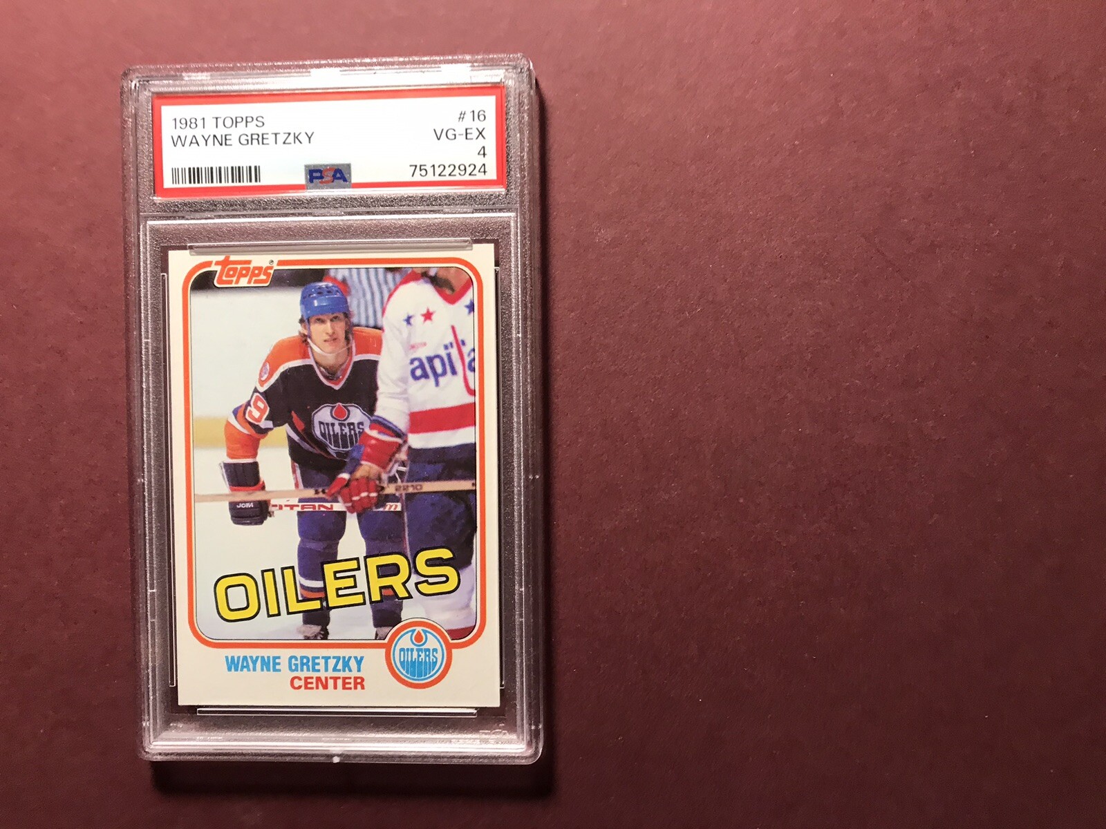 1981 Topps Wayne Gretzky 16 Oilers PSA 4