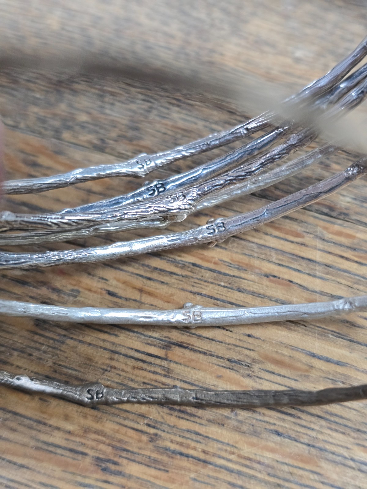 🎀 Sara Blaine 7 Stackable Branch Cuff Bracelets … - image 8