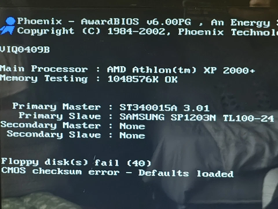 Vintage PC Desktop AMD Athlon XP 2000 1GB RAM - Image 3 of 4