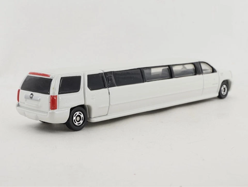long type Cadillac Escalade Limousine 20No 136 car set F1 - Image 2 of 3