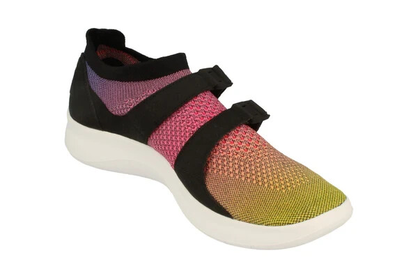 Pink Nike W Air Sockracer Flyknit Nike Air Sock Racer Ultra