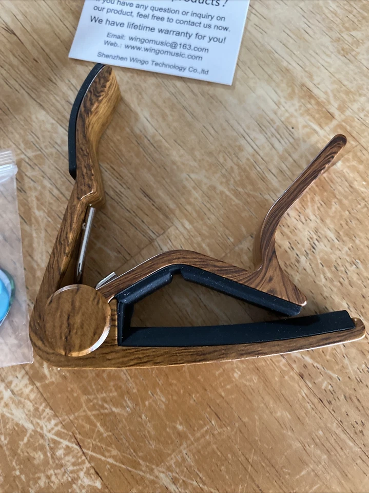 WINGO Guitar Capo for Acoustic and Electric Guitars - Rosewood with 5 Picks - Image 3 of 4