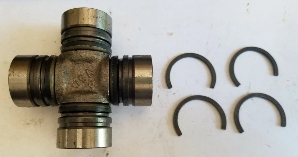 Juntas de precisión 436 juntas delanteras universales junta en U Foto 2 de 4