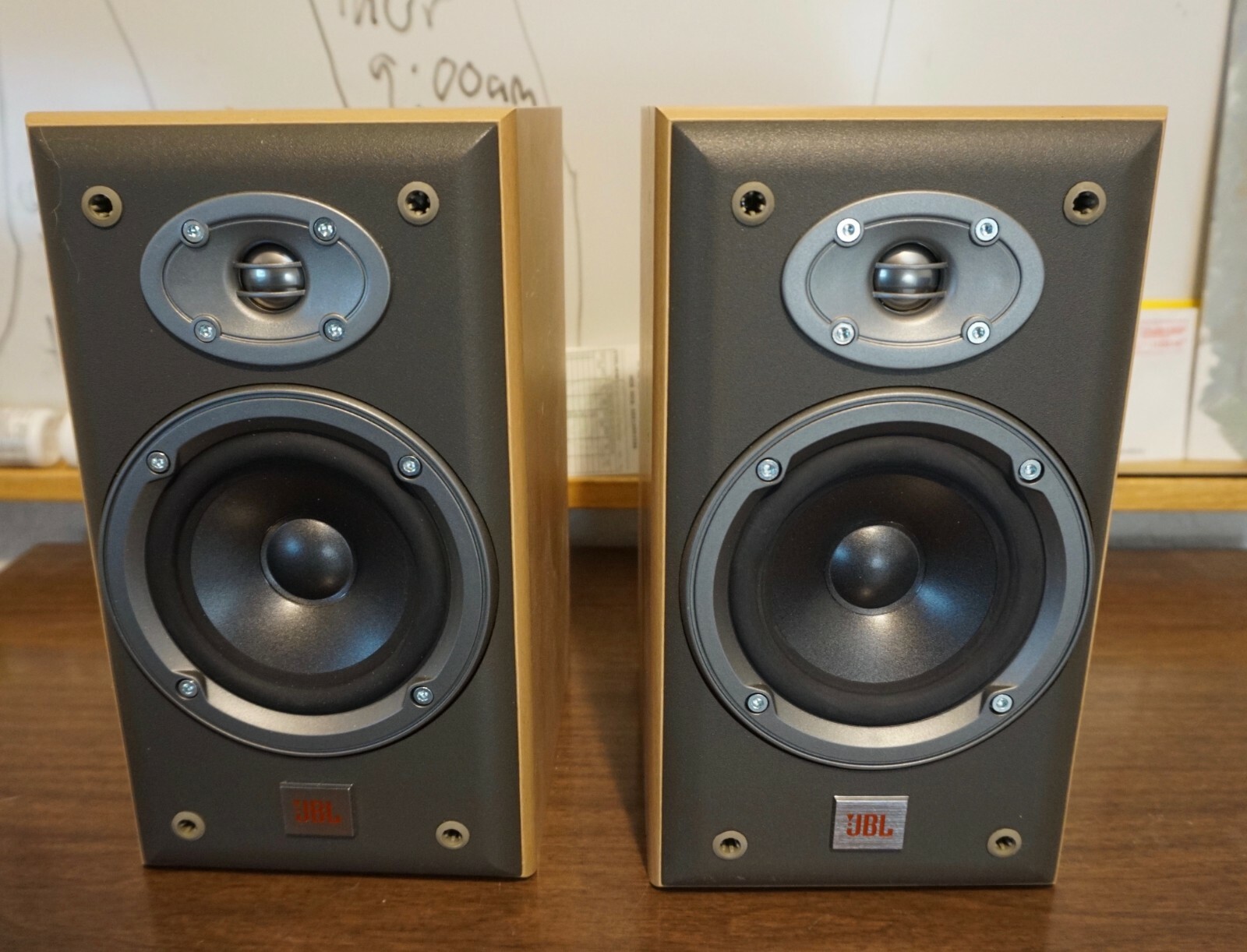 jbl northridge e20