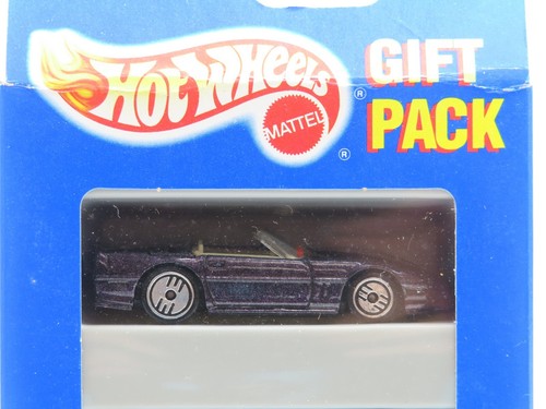 Mattel Hot Wheels Chevrolet Gift Pack Blue Car NIB 7612 - Picture 5 of 7