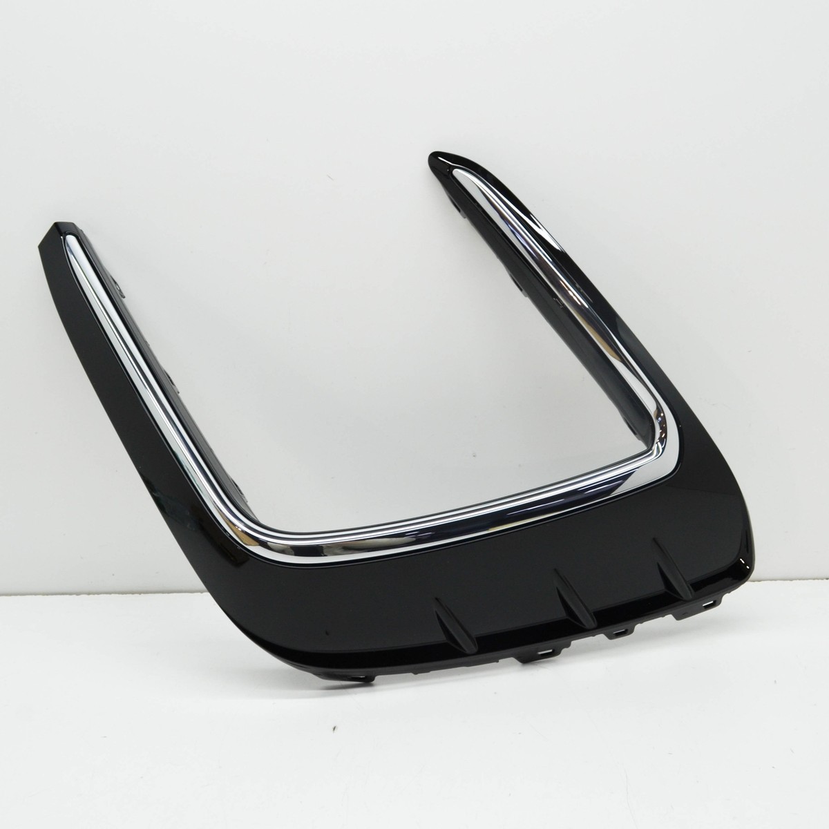 NEW VW TIGUAN AD FRONT RIGHT BUMPER VENT GRILLE TRIM 5NA854662HDPJ