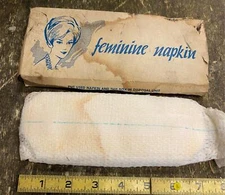 40's Vtg Maxi Pads Sanitary Napkin! Feminine Hygiene! Orig Box Hospital Specialt