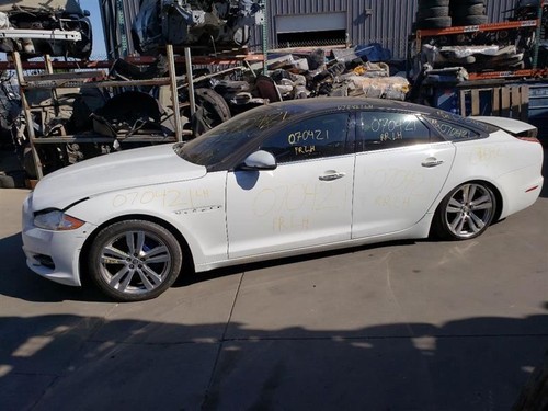 2010-2015 JAGUAR XJ CONTROL MODULE C2D43935/AW9314D374CA 118271 - Picture 10 of 12