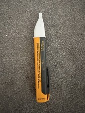 Fluke VoltAlert 1AC-E II Non-Contact Voltage Tester Pen