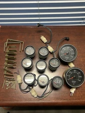 Lot (10) Gauges From Bayliner Powerboat: RPM Oil Volts Fuel Temp Marine Gauage