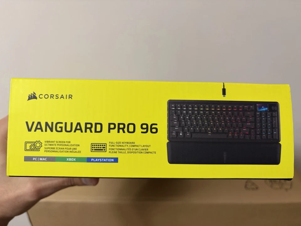 海盗船 Vanguard PRO 96 游戏键盘 96% 布局,MGX 超驱动器开关 — 第 3/4 张图片