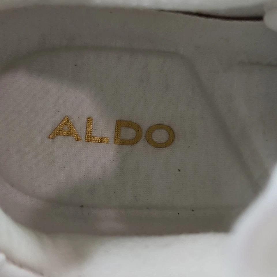 Zapatillas de plataforma Aldo blancas y plateadas con tachuelas de moda nupcial talla 9 Foto 2 de 4