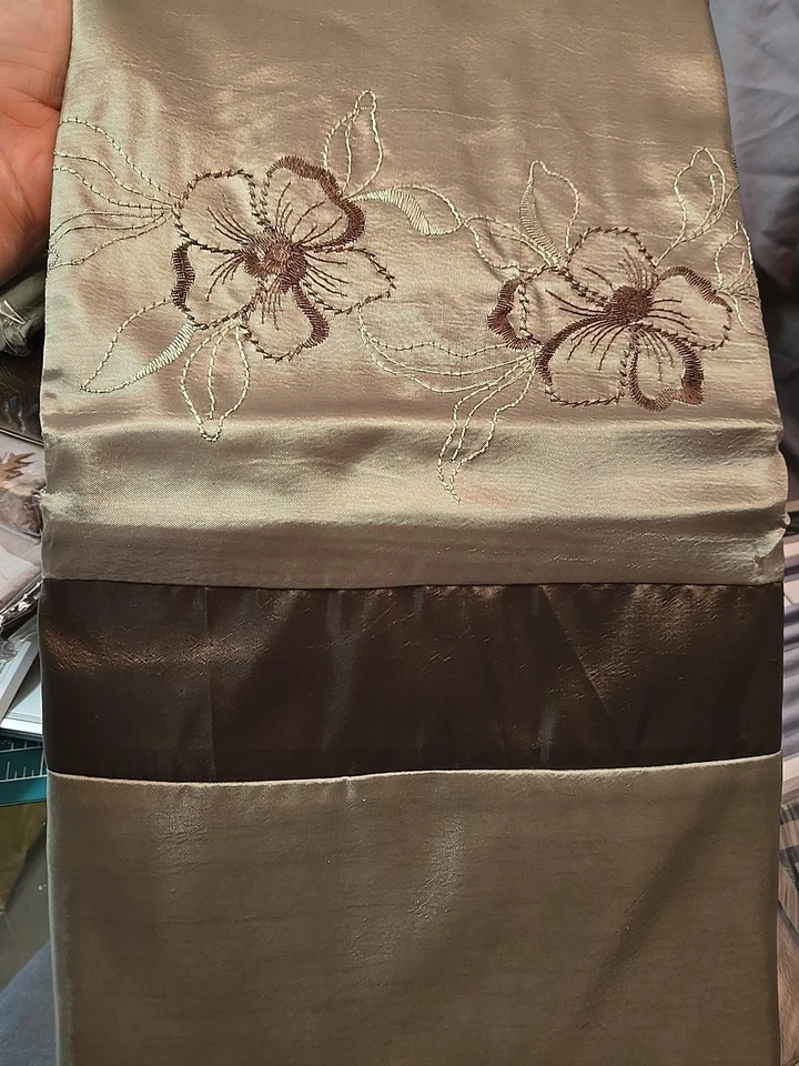 Cortina de Ducha Naomi Marrón Verde Salvia Bordada Tela Floral NUEVA Foto 2 de 4