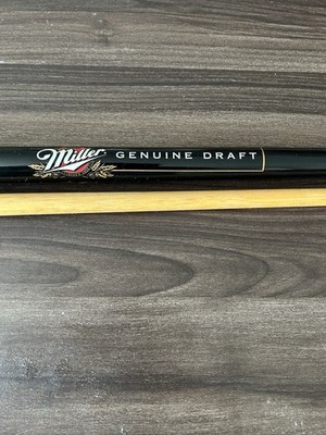 vintage Miller High Life pool cue stick 2pc. W/ Case