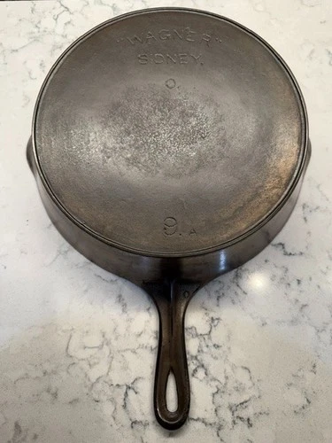 Wagner Sidney O 9.A Plated Cast Iron Skillet Sits Flat No Wobble SHIPS FREE!